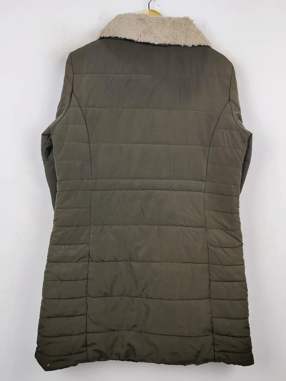 Buy online pre-used pre-loved 100% authentic & Original branded Orsay (JKT-668) available in Pakistan. Top international brands avilable.