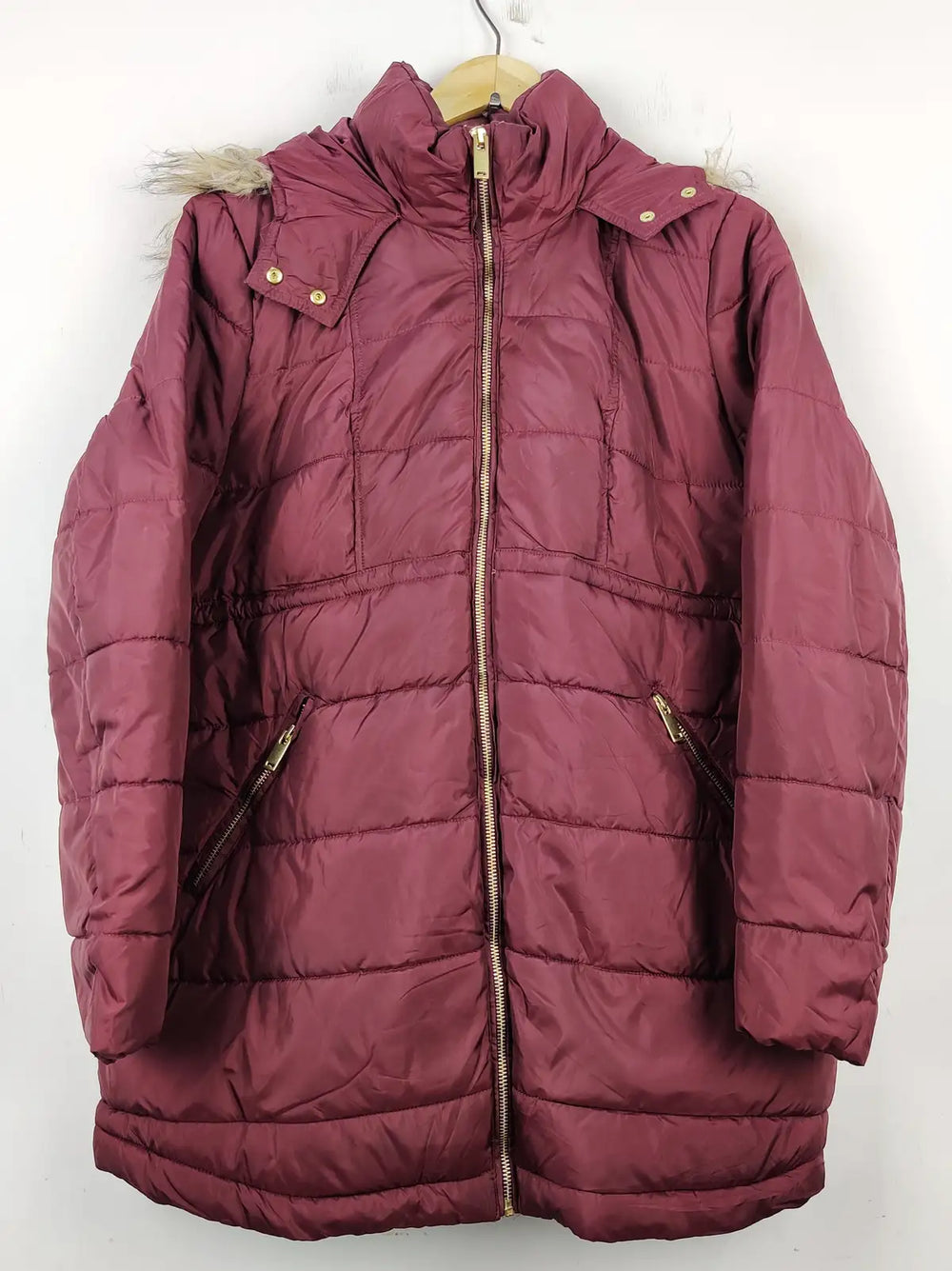 Buy online pre-used pre-loved 100% authentic & Original branded H&M (JKT-684) available in Pakistan. Top international brands avilable.