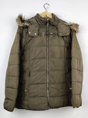 Buy online pre-used pre-loved 100% authentic & Original branded New Look (JKT-727) available in Pakistan. Top international brands avilable.