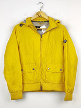 Buy online pre-used pre-loved 100% authentic & Original branded Barbour (JKT-766) available in Pakistan. Top international brands avilable.