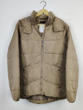 Buy online pre-used pre-loved 100% authentic & Original branded New Look (JKT-819) available in Pakistan. Top international brands avilable.