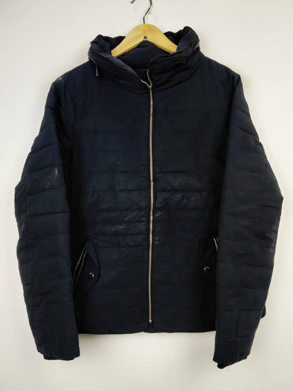 Buy online pre-used pre-loved 100% authentic & Original branded Marks & Spencer (JKT-821) available in Pakistan. Top international brands avilable.