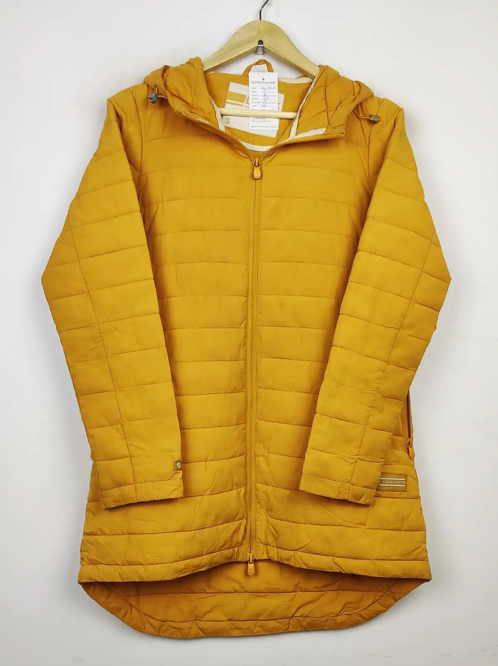 Buy online pre-used pre-loved 100% authentic & Original branded Dvrs (JKT-838) available in Pakistan. Top international brands avilable.