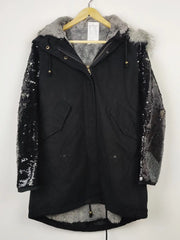 Buy online pre-used pre-loved 100% authentic & Original branded Unknown Brand (JKT-873) available in Pakistan. Top international brands avilable.