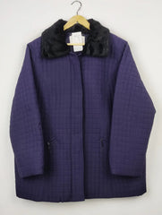 Buy online pre-used pre-loved 100% authentic & Original branded Windsmoor (JKT-880) available in Pakistan. Top international brands avilable.