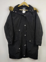 Buy online pre-used pre-loved 100% authentic & Original branded Studio (JKT-941) available in Pakistan. Top international brands avilable.