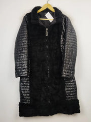 Buy online pre-used pre-loved 100% authentic & Original branded Unknown Brand (JKT-964) available in Pakistan. Top international brands avilable.