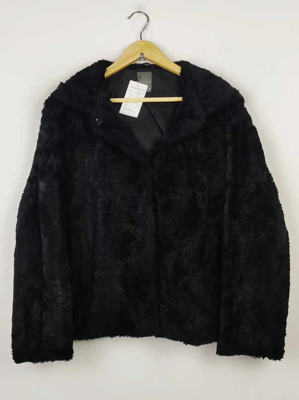 Buy online pre-used pre-loved 100% authentic & Original branded Primark (JKT-987) available in Pakistan. Top international brands avilable.