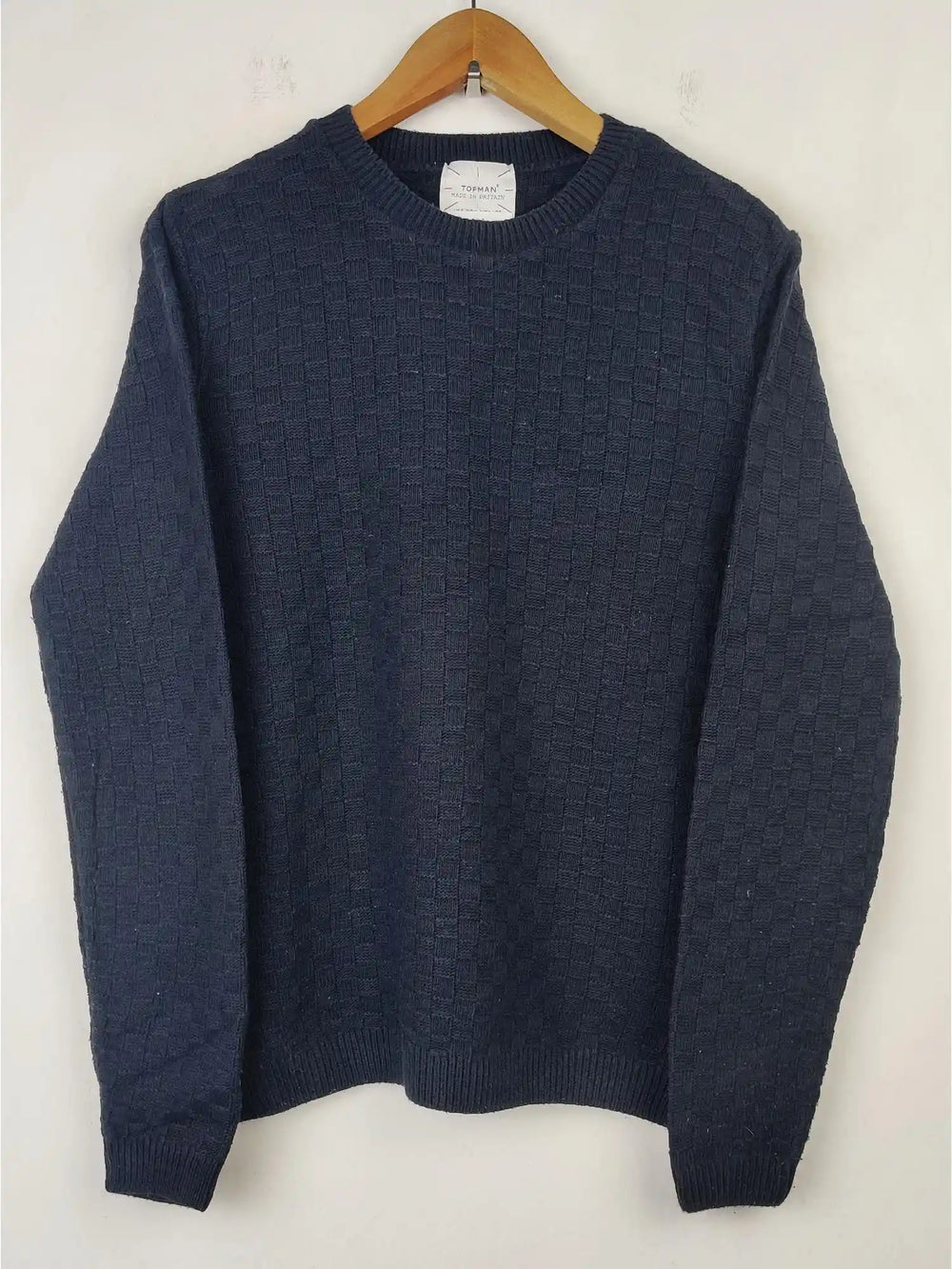 Buy online pre-used pre-loved 100% authentic & Original branded Topman (JS-2906) available in Pakistan. Top international brands avilable.