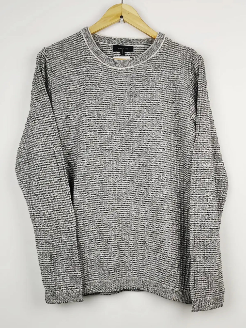 Buy online pre-used pre-loved 100% authentic & Original branded River Island (JS-4587) available in Pakistan. Top international brands avilable.