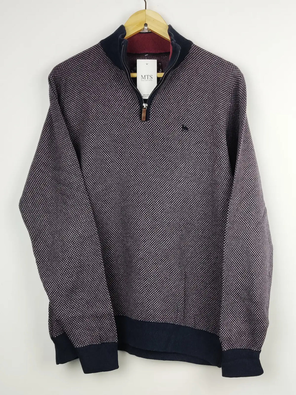 Buy online pre-used pre-loved 100% authentic & Original branded Magee (JS-4601) available in Pakistan. Top international brands avilable.