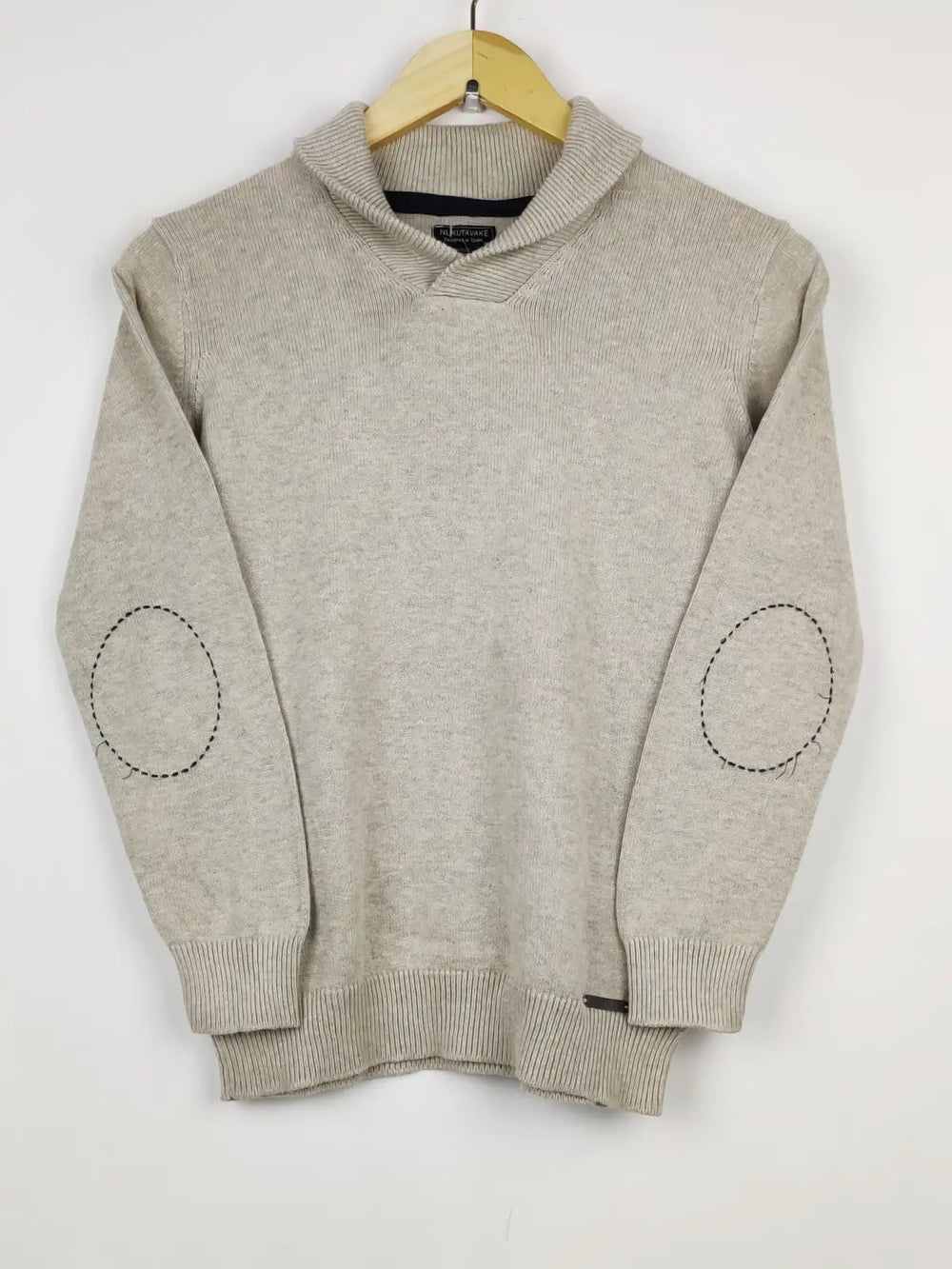 Buy online pre-used pre-loved 100% authentic & Original branded Nukutavake (JS-4724) available in Pakistan. Top international brands avilable.