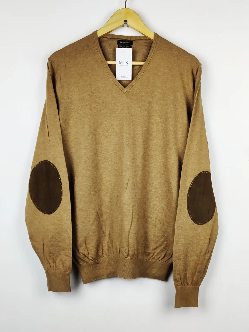 Buy online pre-used pre-loved 100% authentic & Original branded Massimo Dutti (JS-4799) available in Pakistan. Top international brands avilable.