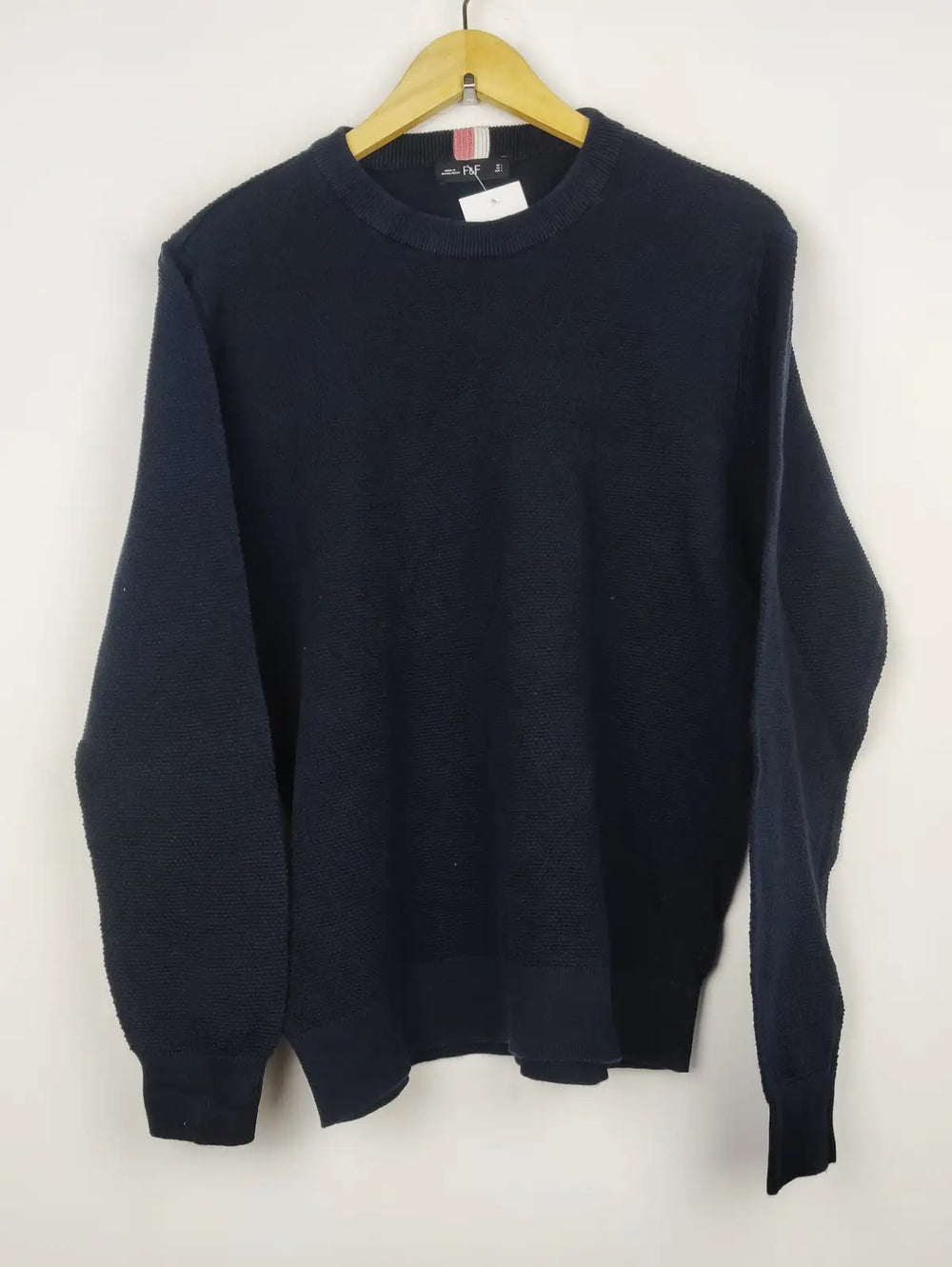 Buy online pre-used pre-loved 100% authentic & Original branded F&F (JS-4900) available in Pakistan. Top international brands avilable.