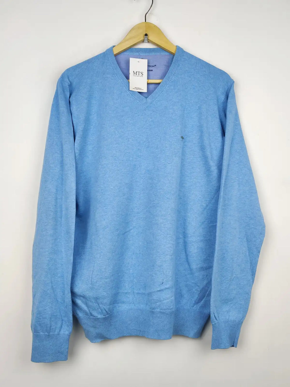 Buy online pre-used pre-loved 100% authentic & Original branded Fynch Hatton (JS-4903) available in Pakistan. Top international brands avilable.