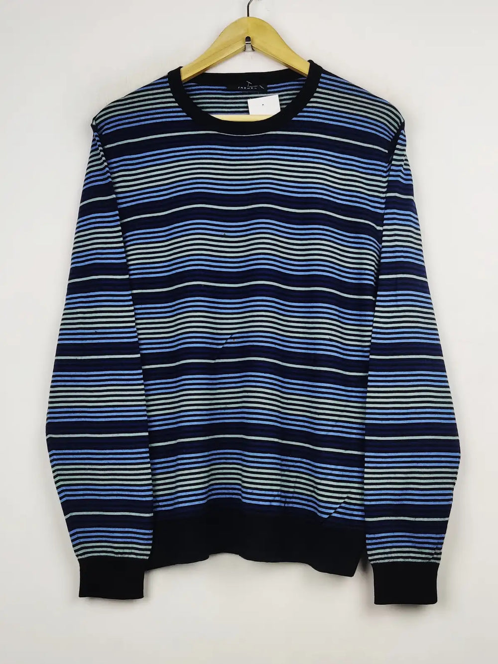 Buy online pre-used pre-loved 100% authentic & Original branded Jaeger (JS-5725) available in Pakistan. Top international brands avilable.