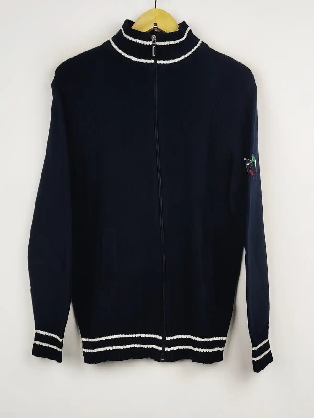 Buy online pre-used pre-loved 100% authentic & Original branded Firelli (JS-5735) available in Pakistan. Top international brands avilable.