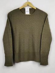 Buy online pre-used pre-loved 100% authentic & Original branded Unknown Brand (JS-5883) available in Pakistan. Top international brands avilable.