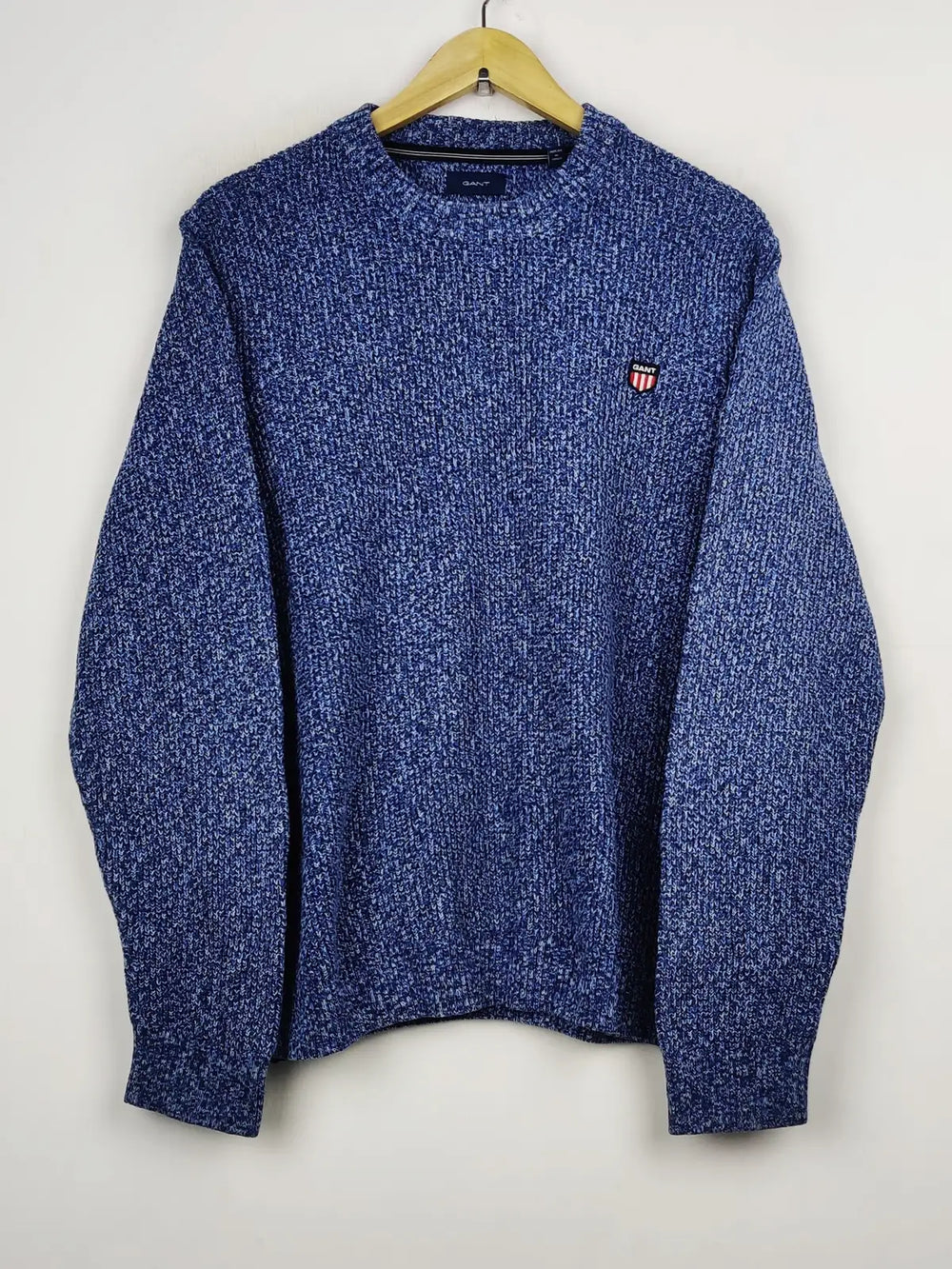 Buy online pre-used pre-loved 100% authentic & Original branded Gant (JS-5898) available in Pakistan. Top international brands avilable.