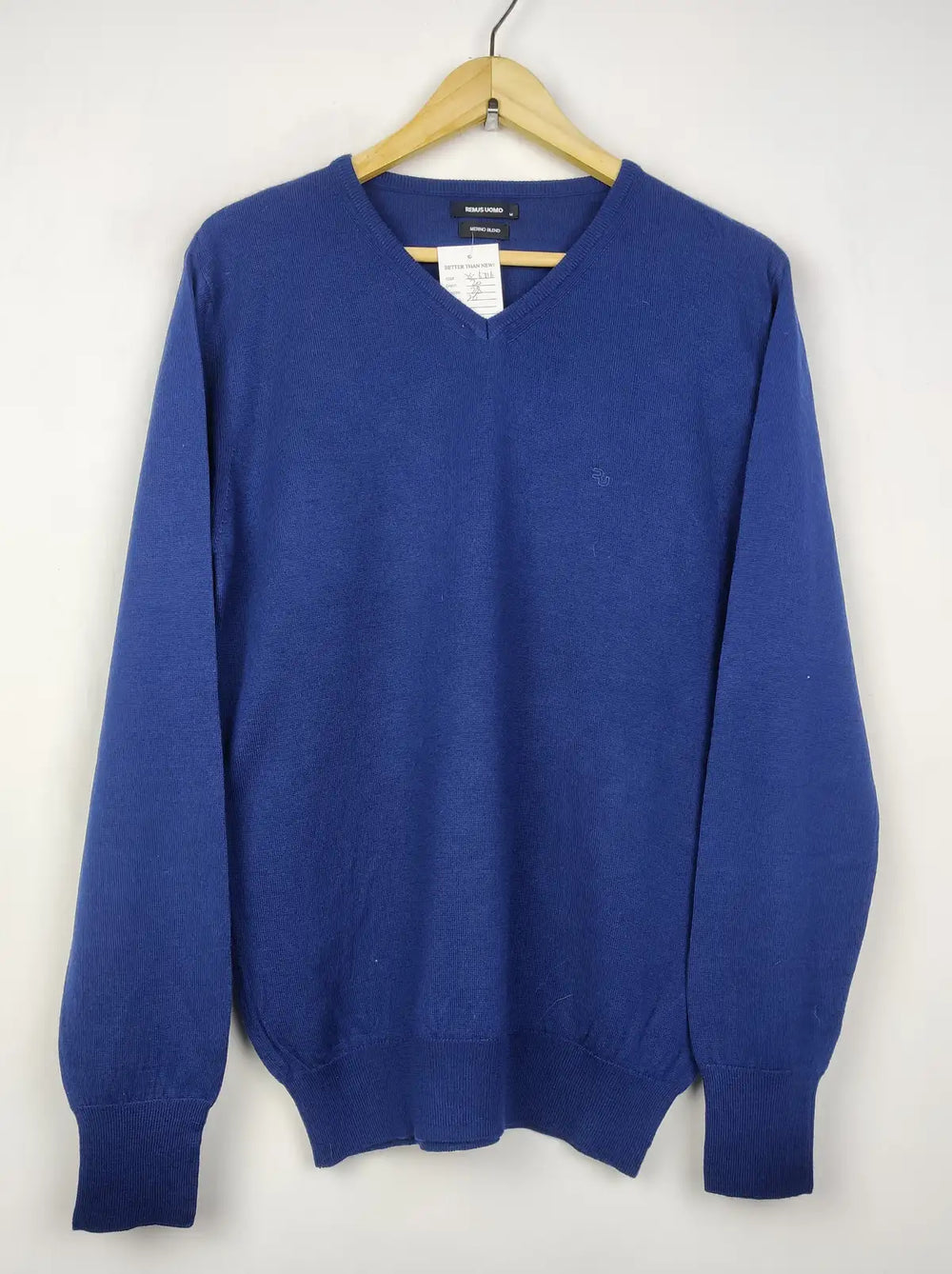 Buy online pre-used pre-loved 100% authentic & Original branded Remus Uomo (JS-6716) available in Pakistan. Top international brands avilable.