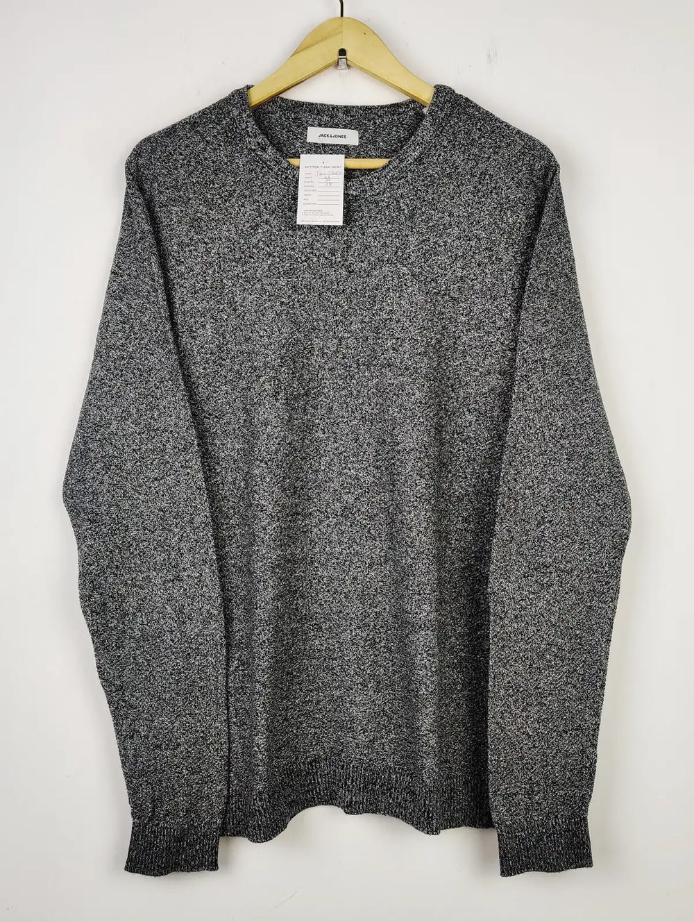 Buy online pre-used pre-loved 100% authentic & Original branded Jack & Jones (JS-7254) available in Pakistan. Top international brands avilable.