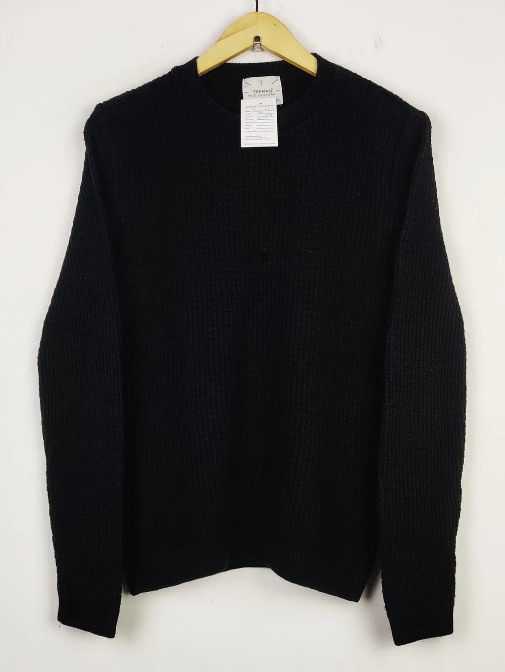 Buy online pre-used pre-loved 100% authentic & Original branded Topman (JS-7334) available in Pakistan. Top international brands avilable.