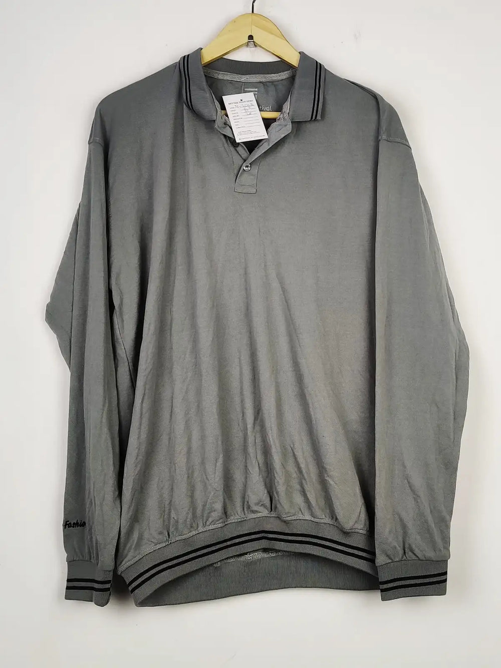 Buy online pre-used pre-loved 100% authentic & Original branded Polo (JS-7503) available in Pakistan. Top international brands avilable.