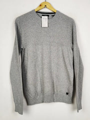 Buy online pre-used pre-loved 100% authentic & Original branded Jack & Jones (JS-8105) available in Pakistan. Top international brands avilable.