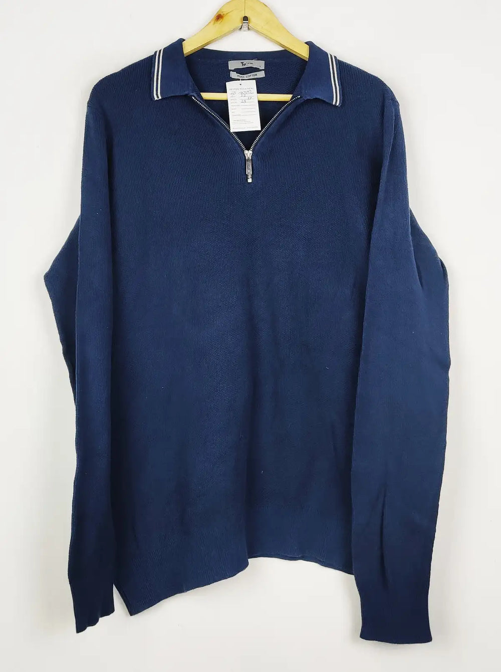 Buy online pre-used pre-loved 100% authentic & Original branded Tu (JS-8392) available in Pakistan. Top international brands avilable.