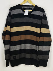 Buy online pre-used pre-loved 100% authentic & Original branded Rocha John Rocha (JS-8446) available in Pakistan. Top international brands avilable.