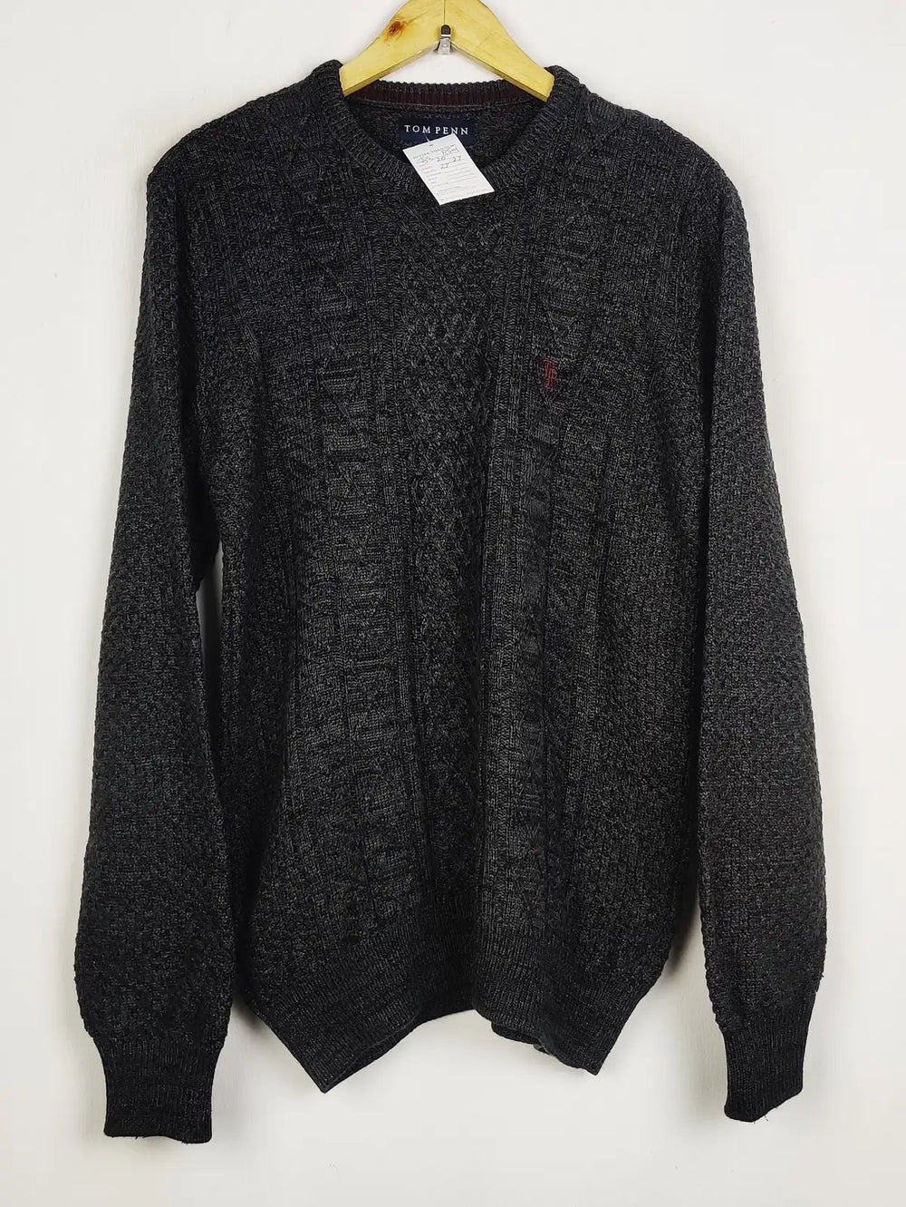 Buy online pre-used pre-loved 100% authentic & Original branded Tom Penn (JS-8501) available in Pakistan. Top international brands avilable.