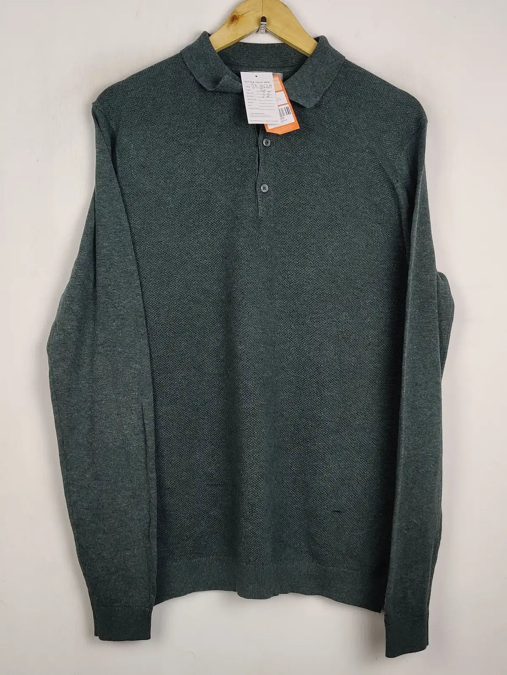 Buy online pre-used pre-loved 100% authentic & Original branded Tu (JS-8569) available in Pakistan. Top international brands avilable.