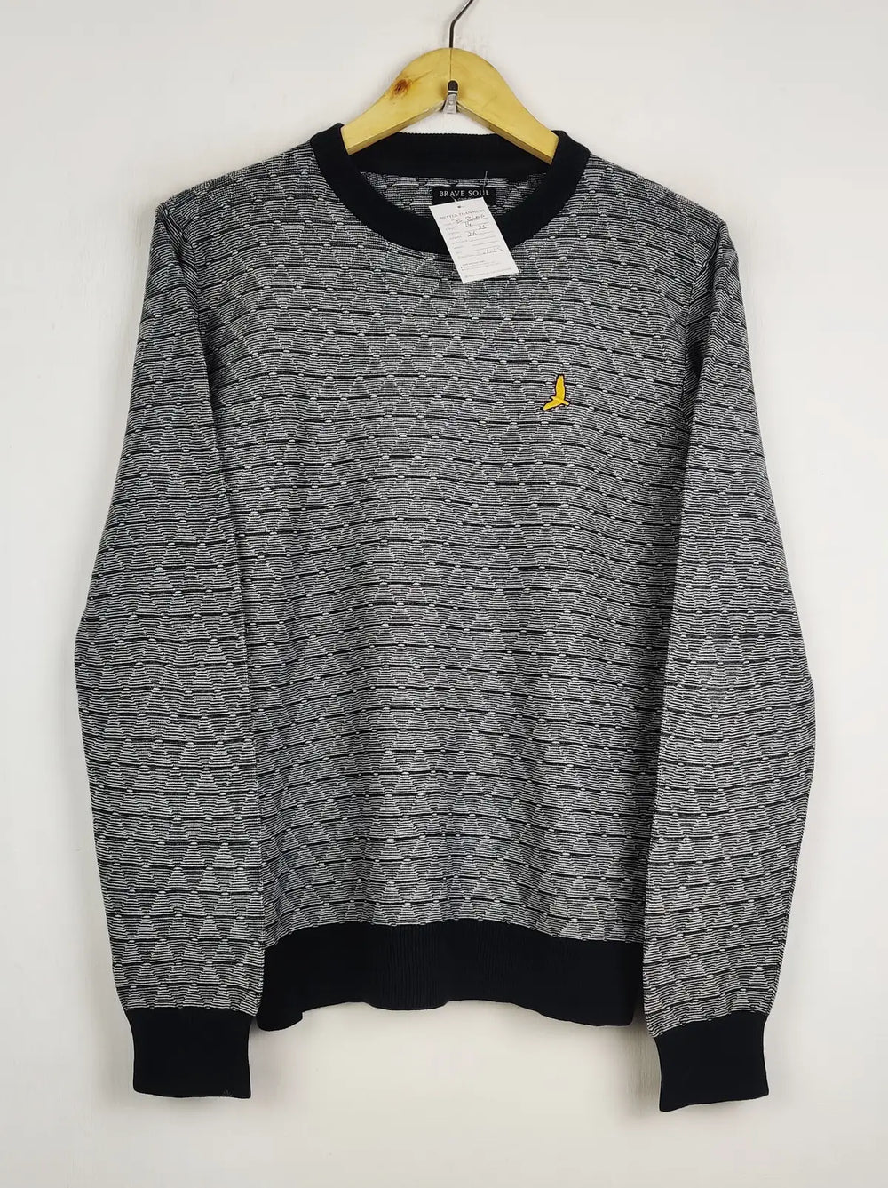 Buy online pre-used pre-loved 100% authentic & Original branded Brave Soul (JS-8666) available in Pakistan. Top international brands avilable.