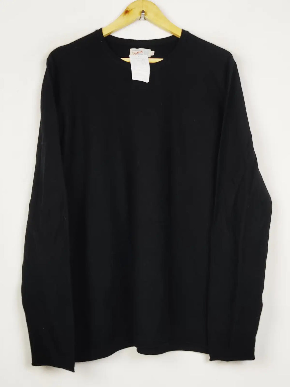 Buy online pre-used pre-loved 100% authentic & Original branded Jack & Jones (JS-8845) available in Pakistan. Top international brands avilable.