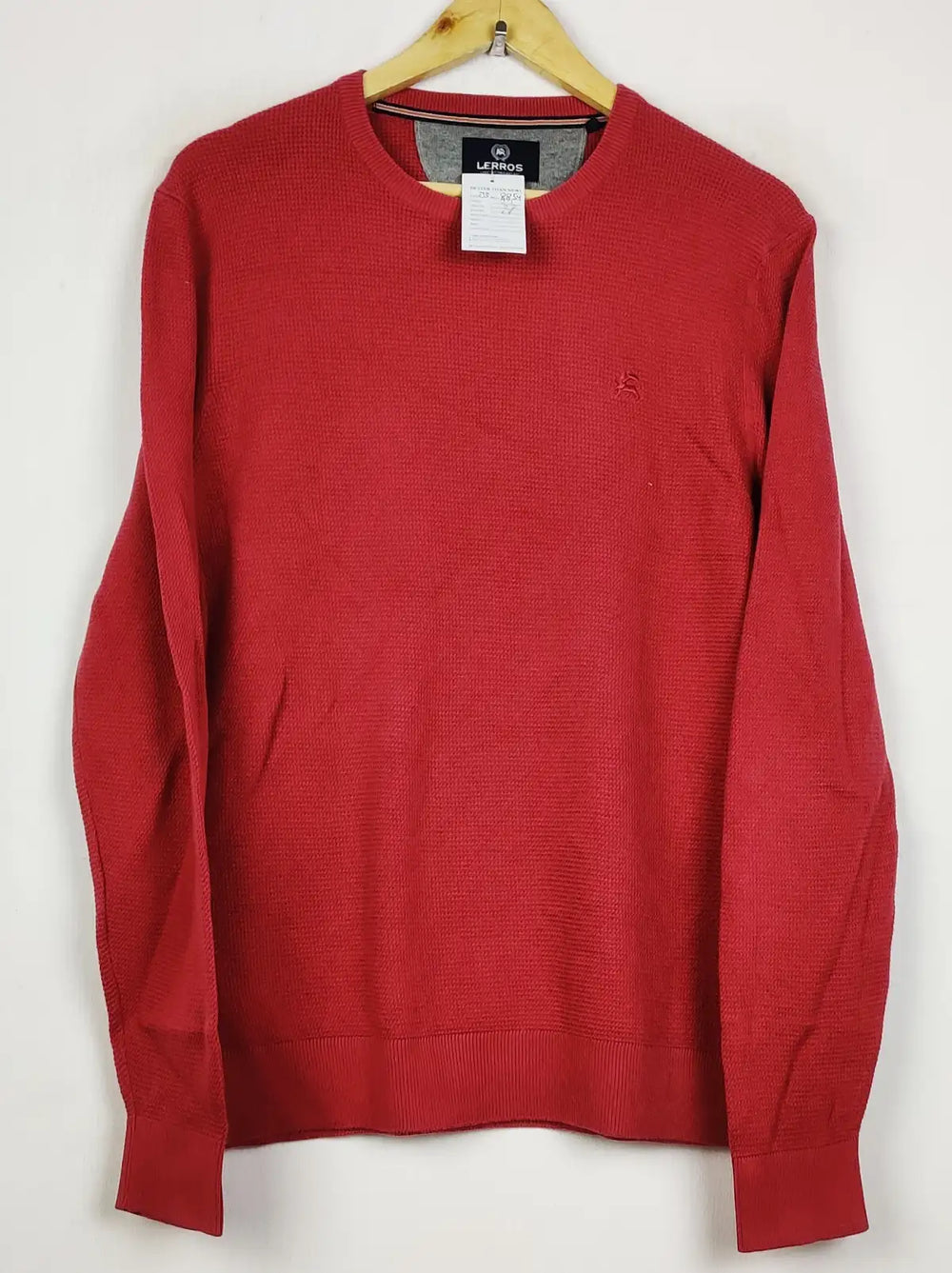 Buy online pre-used pre-loved 100% authentic & Original branded Lerros (JS-8854) available in Pakistan. Top international brands avilable.