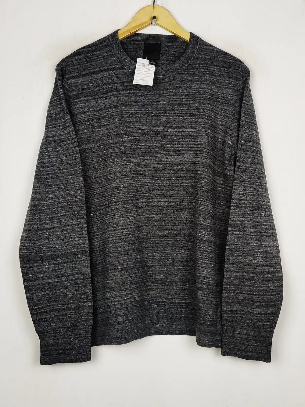 Buy online pre-used pre-loved 100% authentic & Original branded H&M (JS-9160) available in Pakistan. Top international brands avilable.