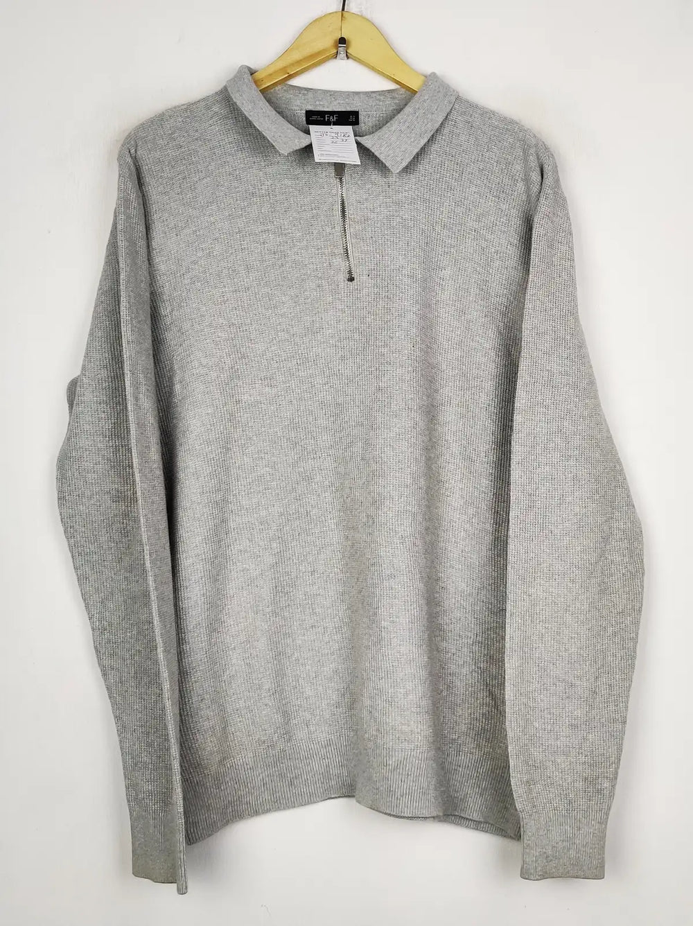 Buy online pre-used pre-loved 100% authentic & Original branded F&F (JS-9182) available in Pakistan. Top international brands avilable.