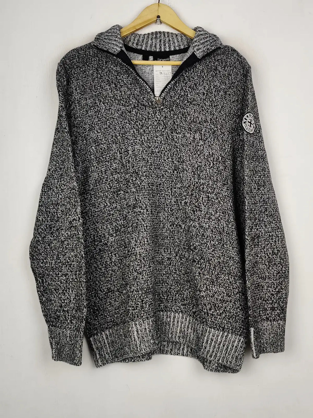 Buy online pre-used pre-loved 100% authentic & Original branded Bpc (JS-9244) available in Pakistan. Top international brands avilable.