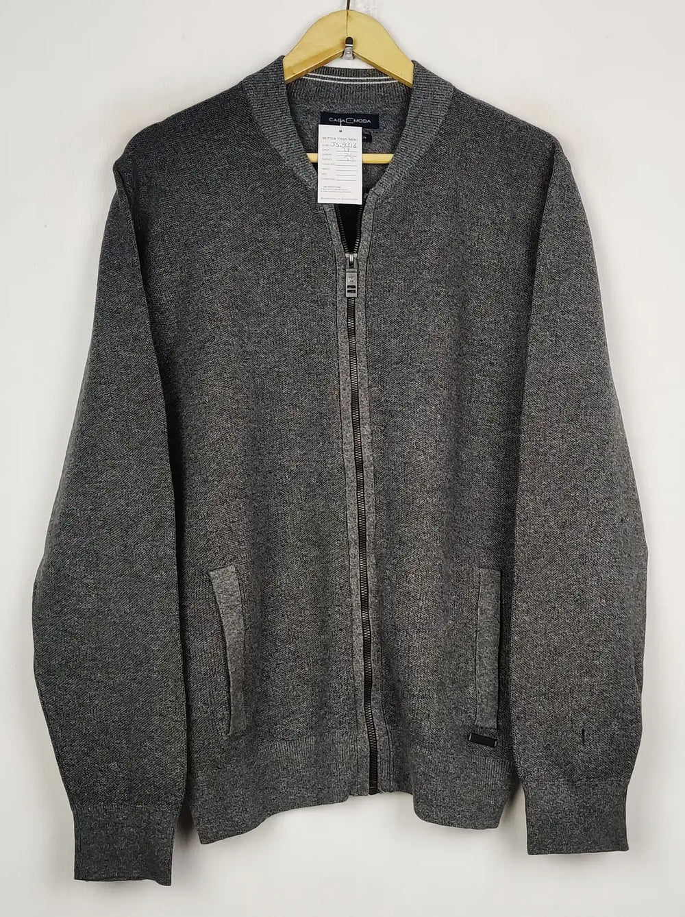 Buy online pre-used pre-loved 100% authentic & Original branded Casa Moda (JS-9316) available in Pakistan. Top international brands avilable.