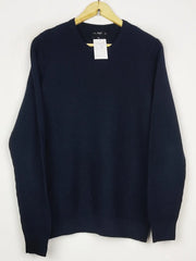 Buy online pre-used pre-loved 100% authentic & Original branded F&F (JS-9319) available in Pakistan. Top international brands avilable.