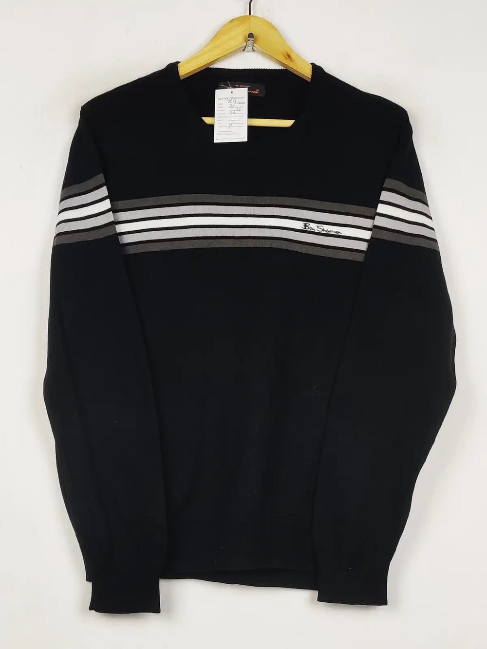 Buy online pre-used pre-loved 100% authentic & Original branded Ben Sherman (JS-9700) available in Pakistan. Top international brands avilable.