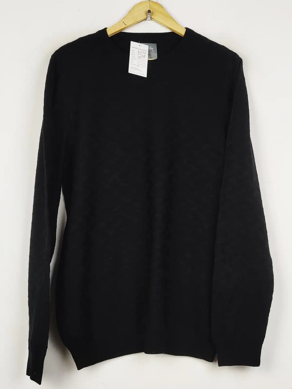 Buy online pre-used pre-loved 100% authentic & Original branded Burton Menswear (JS-9751) available in Pakistan. Top international brands avilable.