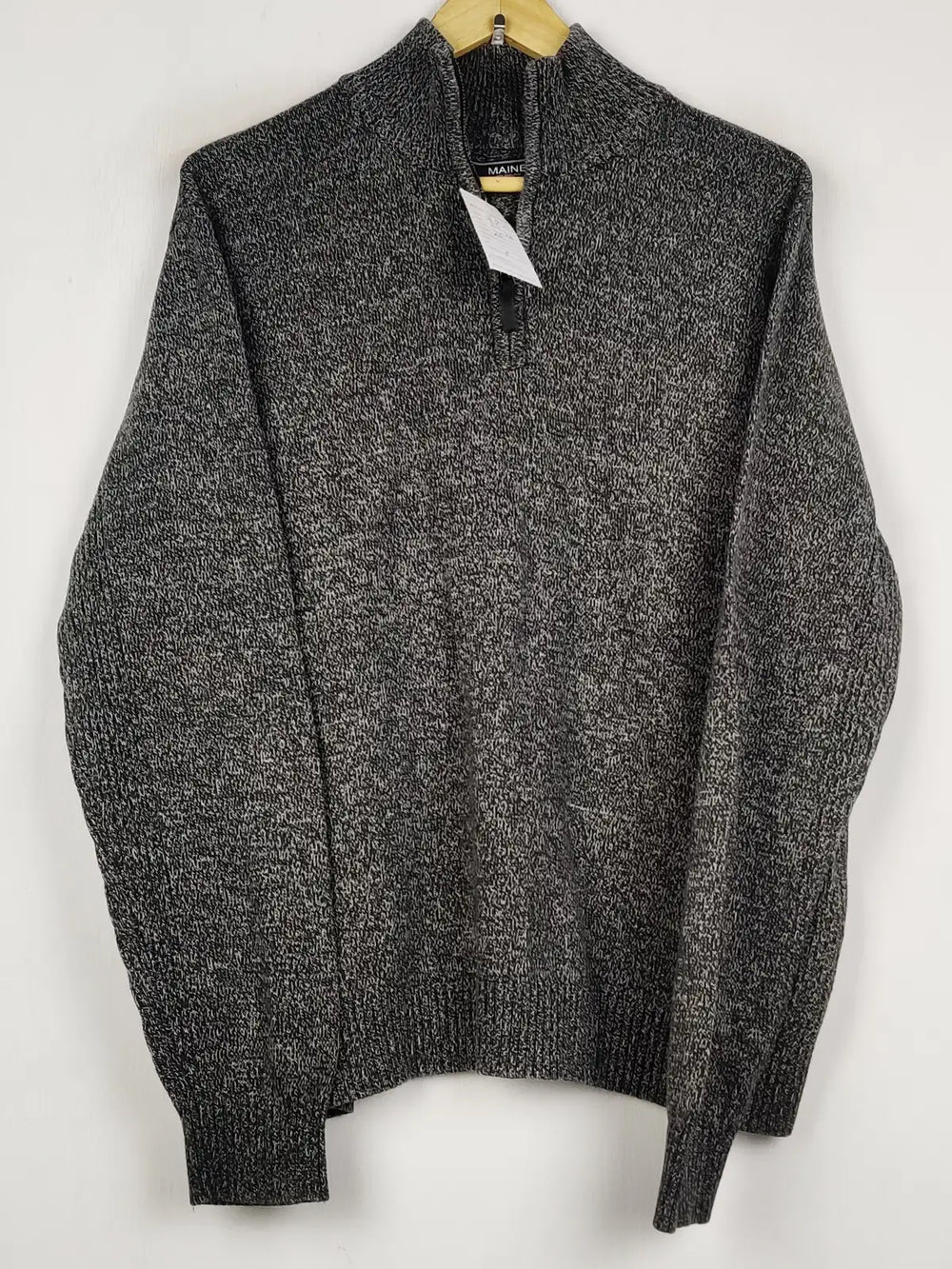 Buy online pre-used pre-loved 100% authentic & Original branded Maine (JS-9755) available in Pakistan. Top international brands avilable.