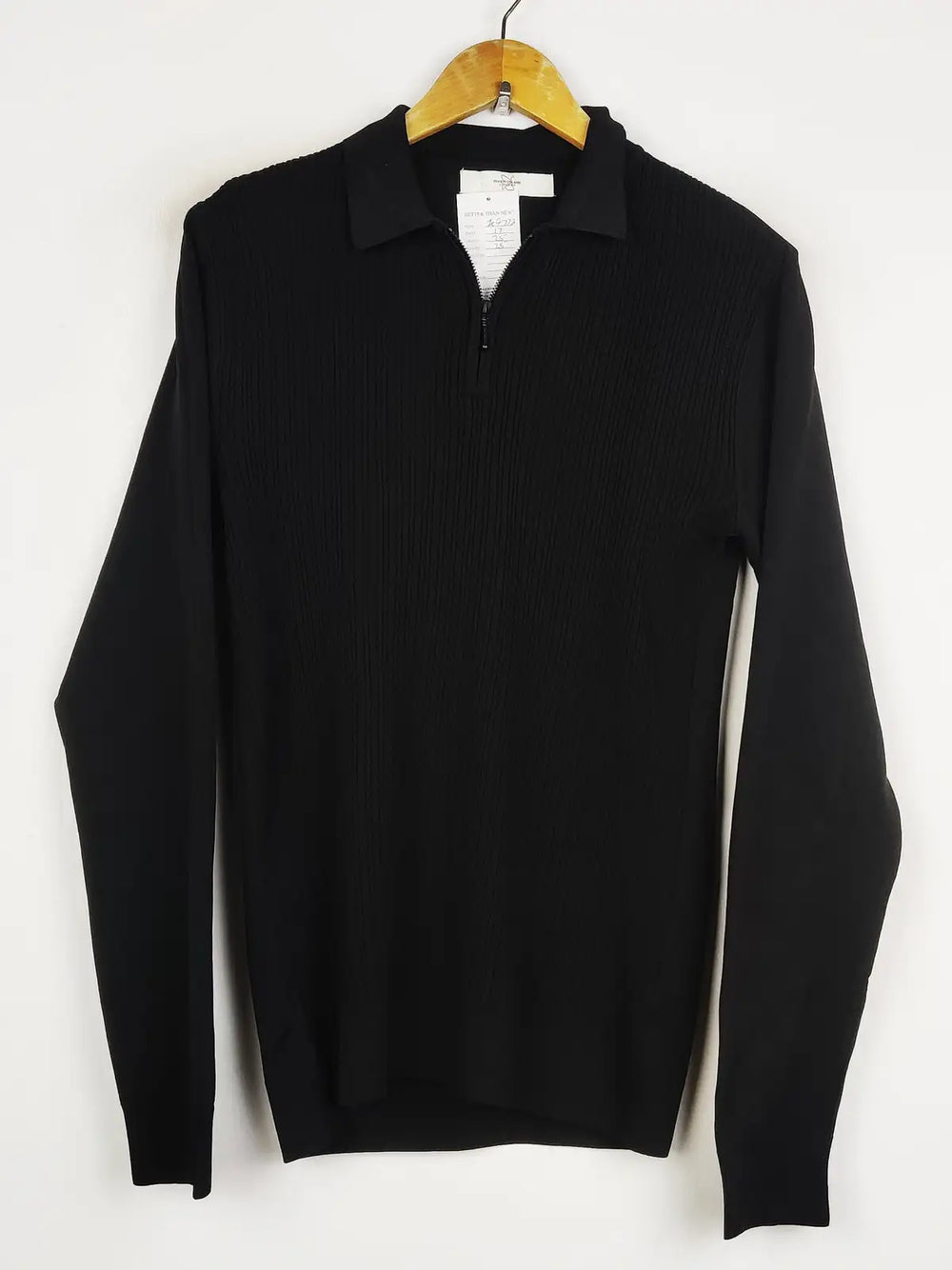 Buy online pre-used pre-loved 100% authentic & Original branded River Island (JS-9772) available in Pakistan. Top international brands avilable.