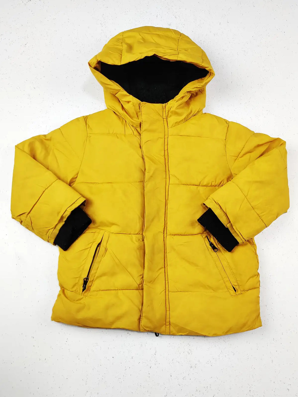 Buy online pre-used pre-loved 100% authentic & Original branded Mango (KJB-268) available in Pakistan. Top international brands avilable.