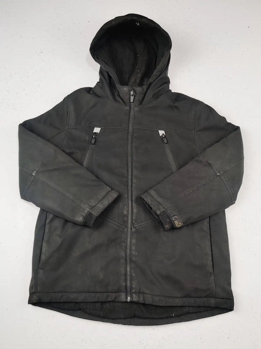 Buy online pre-used pre-loved 100% authentic & Original branded George (KJB-276) available in Pakistan. Top international brands avilable.