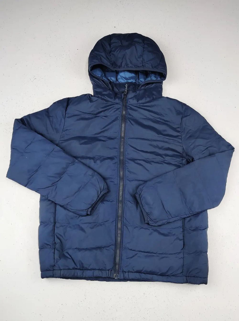 Buy online pre-used pre-loved 100% authentic & Original branded Ha Boyle (KJB-300) available in Pakistan. Top international brands avilable.