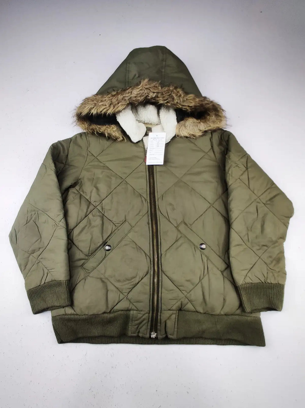 Buy online pre-used pre-loved 100% authentic & Original branded Gap (KJB-413) available in Pakistan. Top international brands avilable.