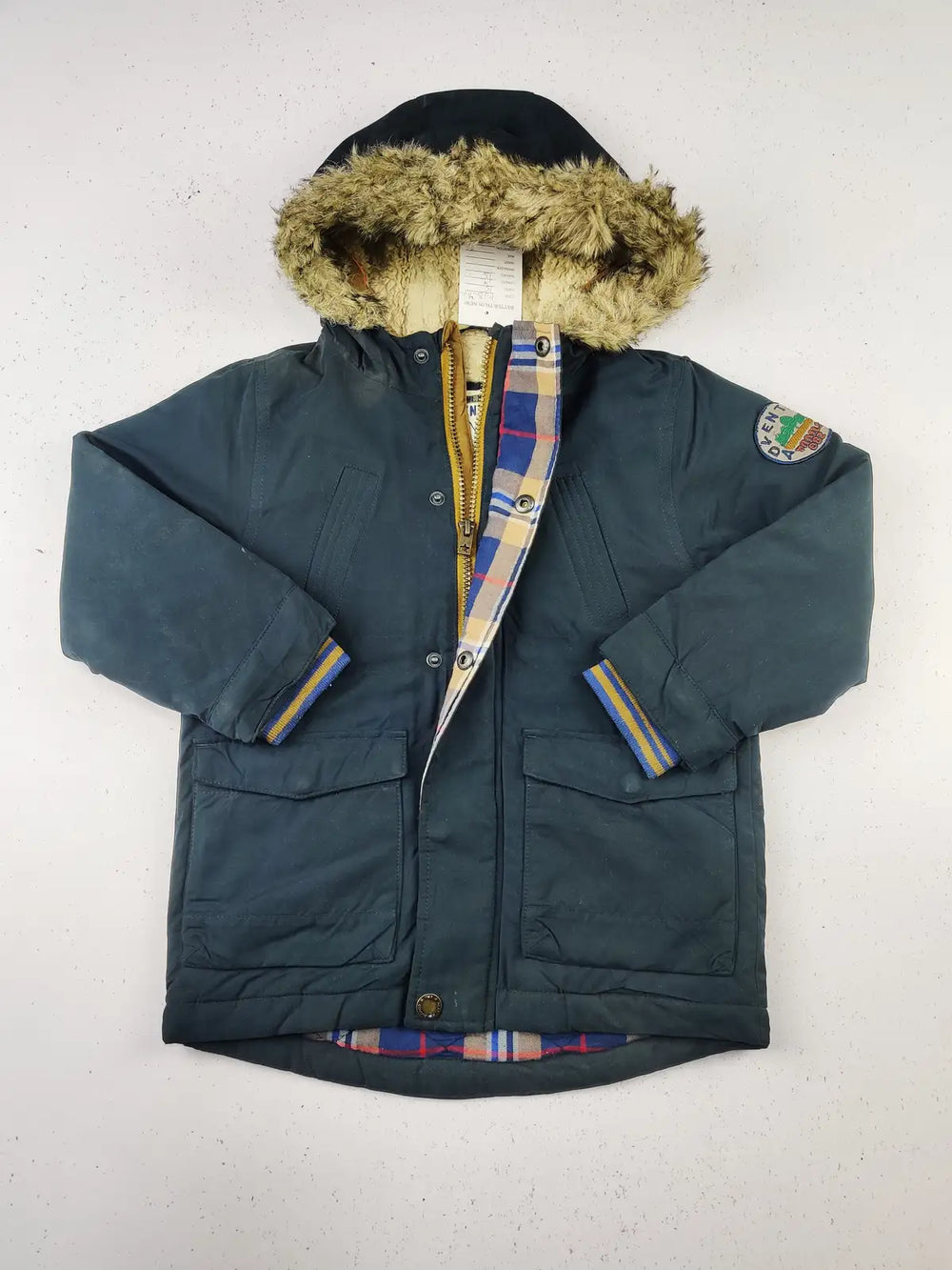 Buy online pre-used pre-loved 100% authentic & Original branded Next (KJB-462) available in Pakistan. Top international brands avilable.