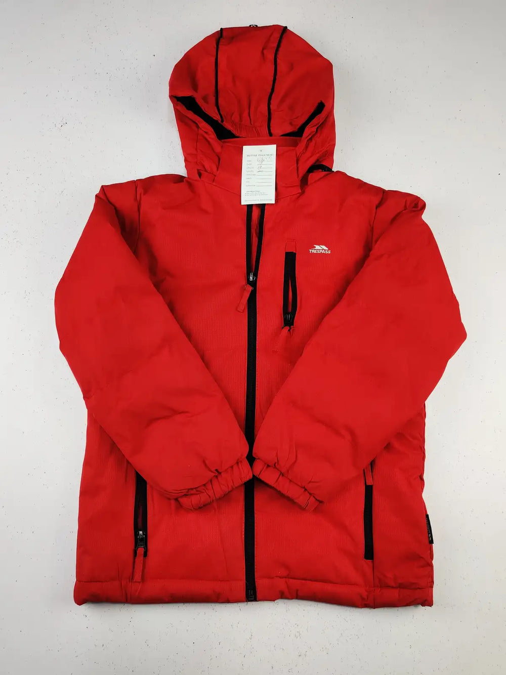 Buy online pre-used pre-loved 100% authentic & Original branded Trespass (KJB-477) available in Pakistan. Top international brands avilable.